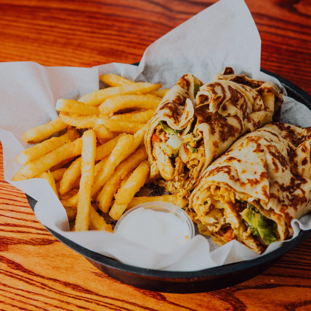 excelsiorbrewing_greekchickenwrap10